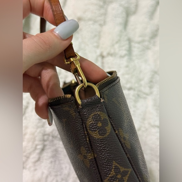 Louis Vuitton Pochette Accessory Pouch Brown Leather - Picture 3 of 14